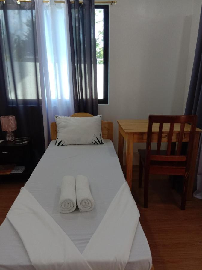 Rna Guesthouse Moalboal Εξωτερικό φωτογραφία