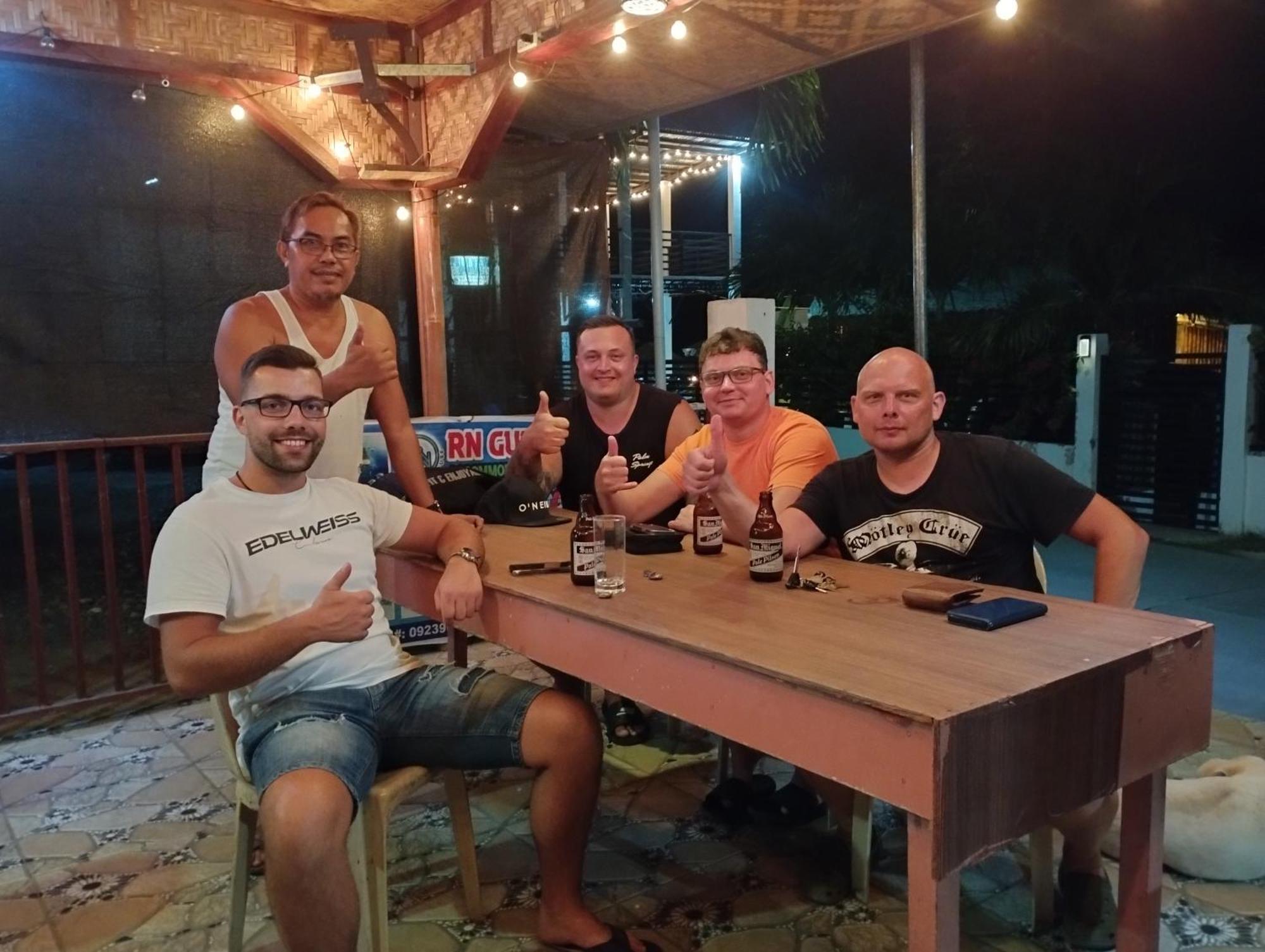 Rna Guesthouse Moalboal Εξωτερικό φωτογραφία